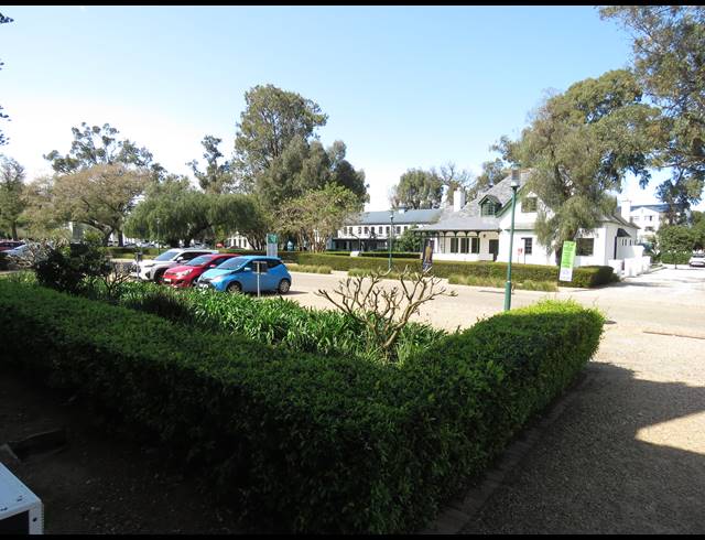 90.60M² OFFICE TO LET IN PAARDEVLEI